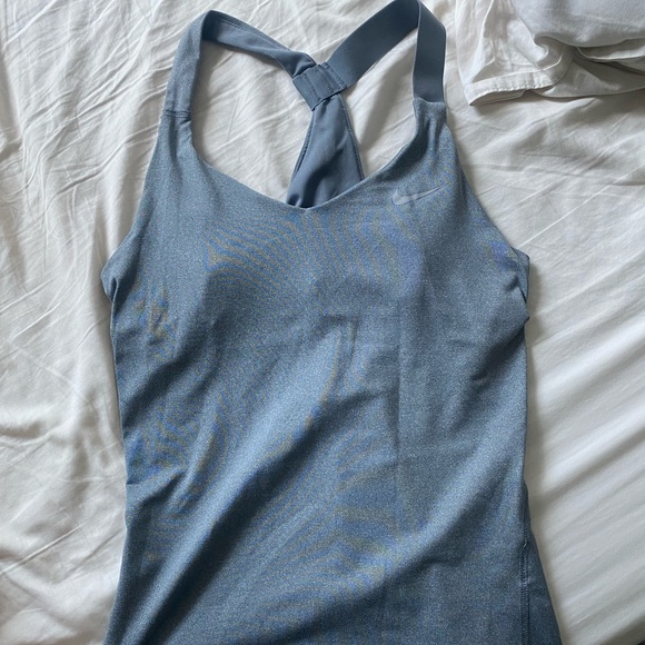 Nike Dri Fit tank top - Picture 1 of 2